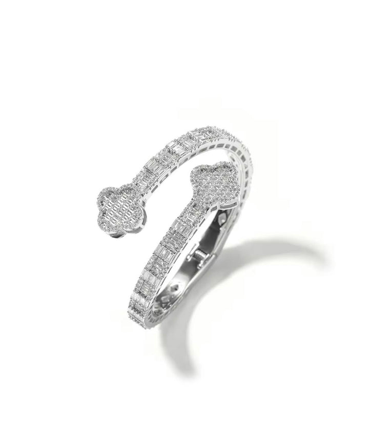 Baguette Clover Bangle