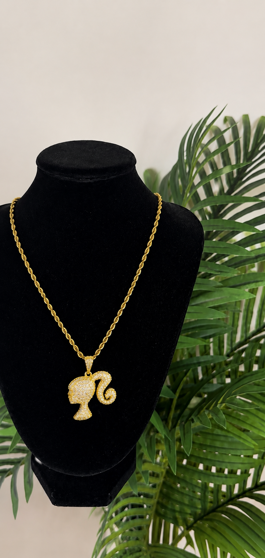 Barbie Full Diamond Necklace